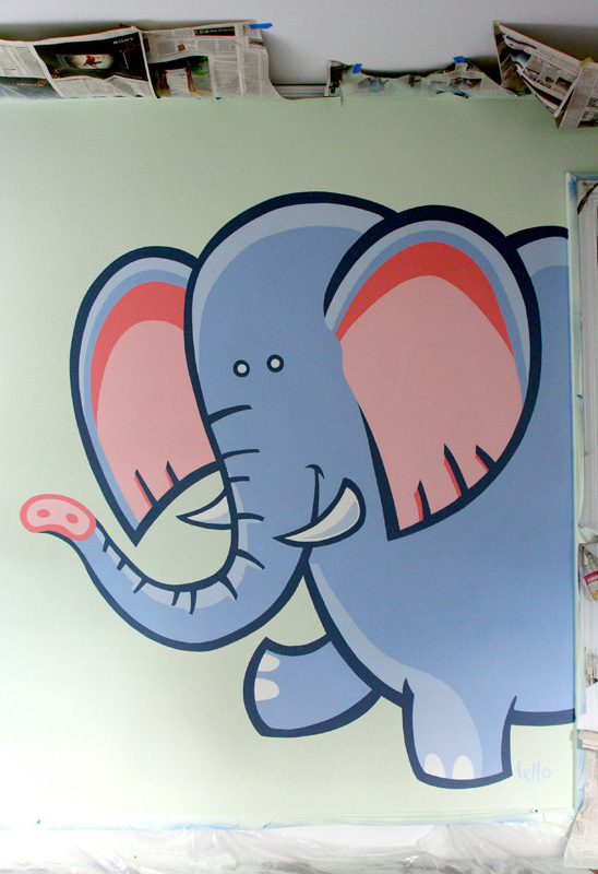 lello kid's mural - Picture of an elephant painted in a baby's room.